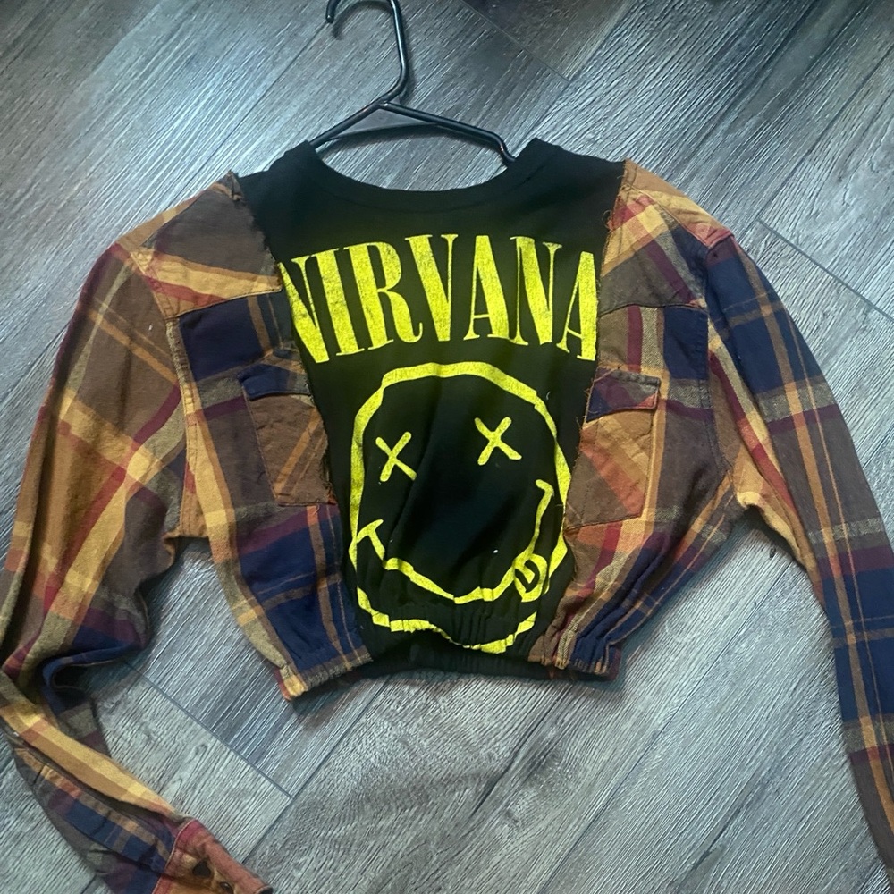Nirvana crop flannel